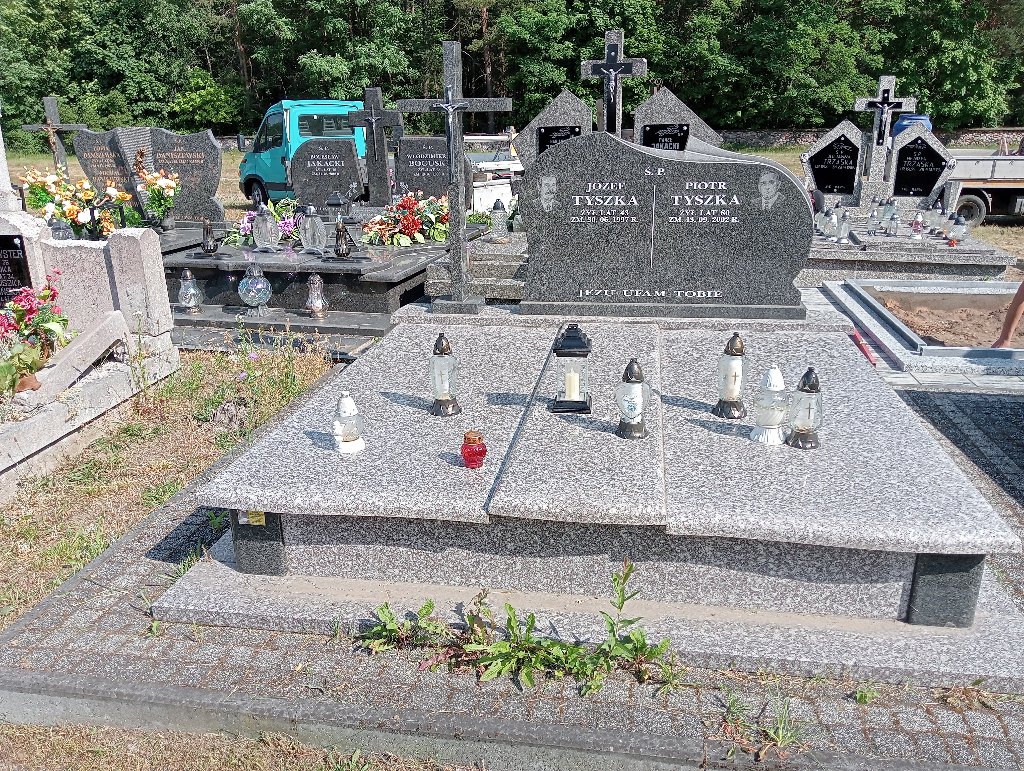 Grób Piotr Tyszka